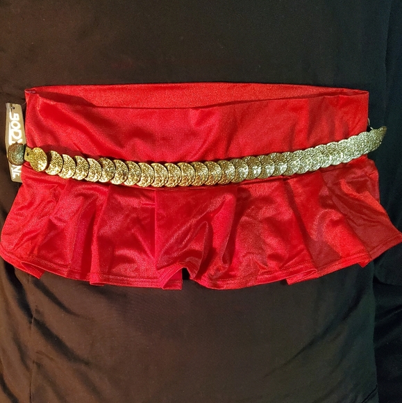 Red Pleated Micro Skirt - Picture 4 of 4